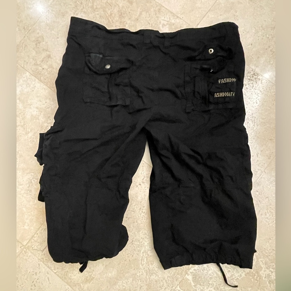 100% cotton black men’s cargo shorts